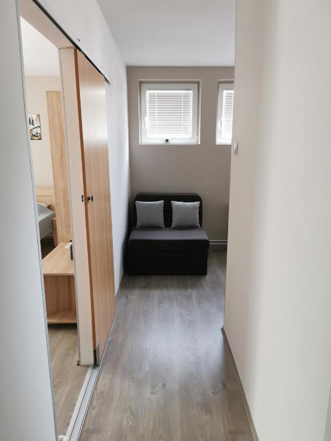 Apartmani Milica Kruševac Buitenkant foto